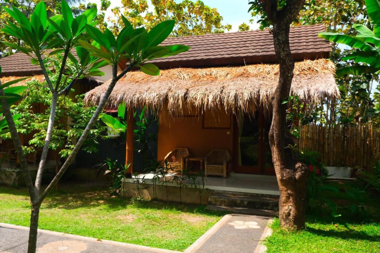 Hotel Waroeng Senaru Exterior foto